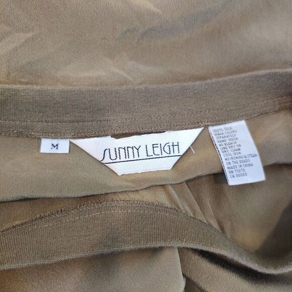 Sunny Leigh 100% Silk Blouse Top Short Sleeve Beaded - Picture 7 of 8